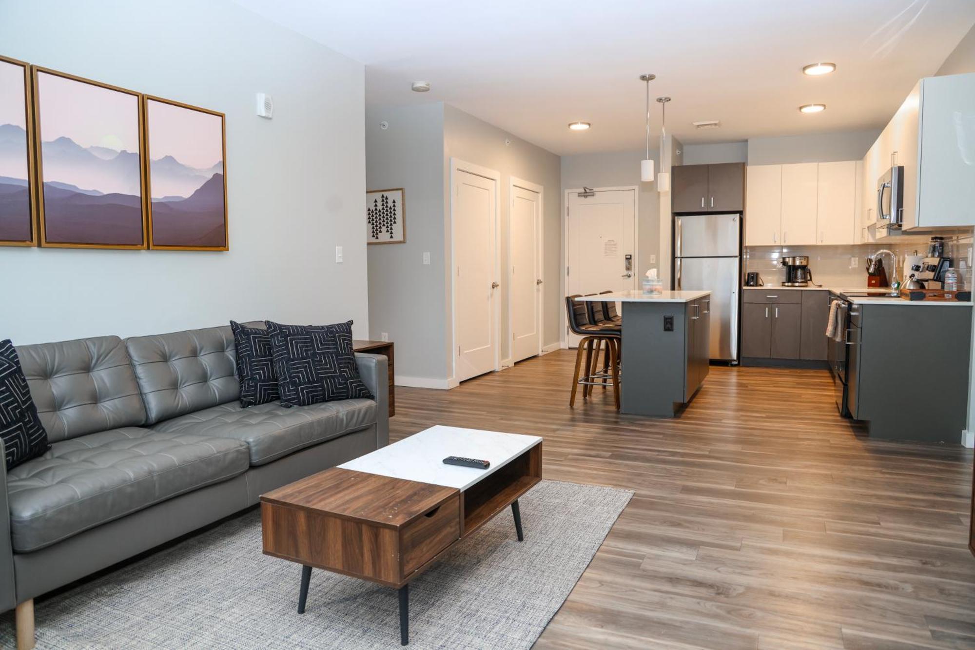 Luxury Apartment With Gym, Steps From Commuter Rail #4011 Reading Luaran gambar